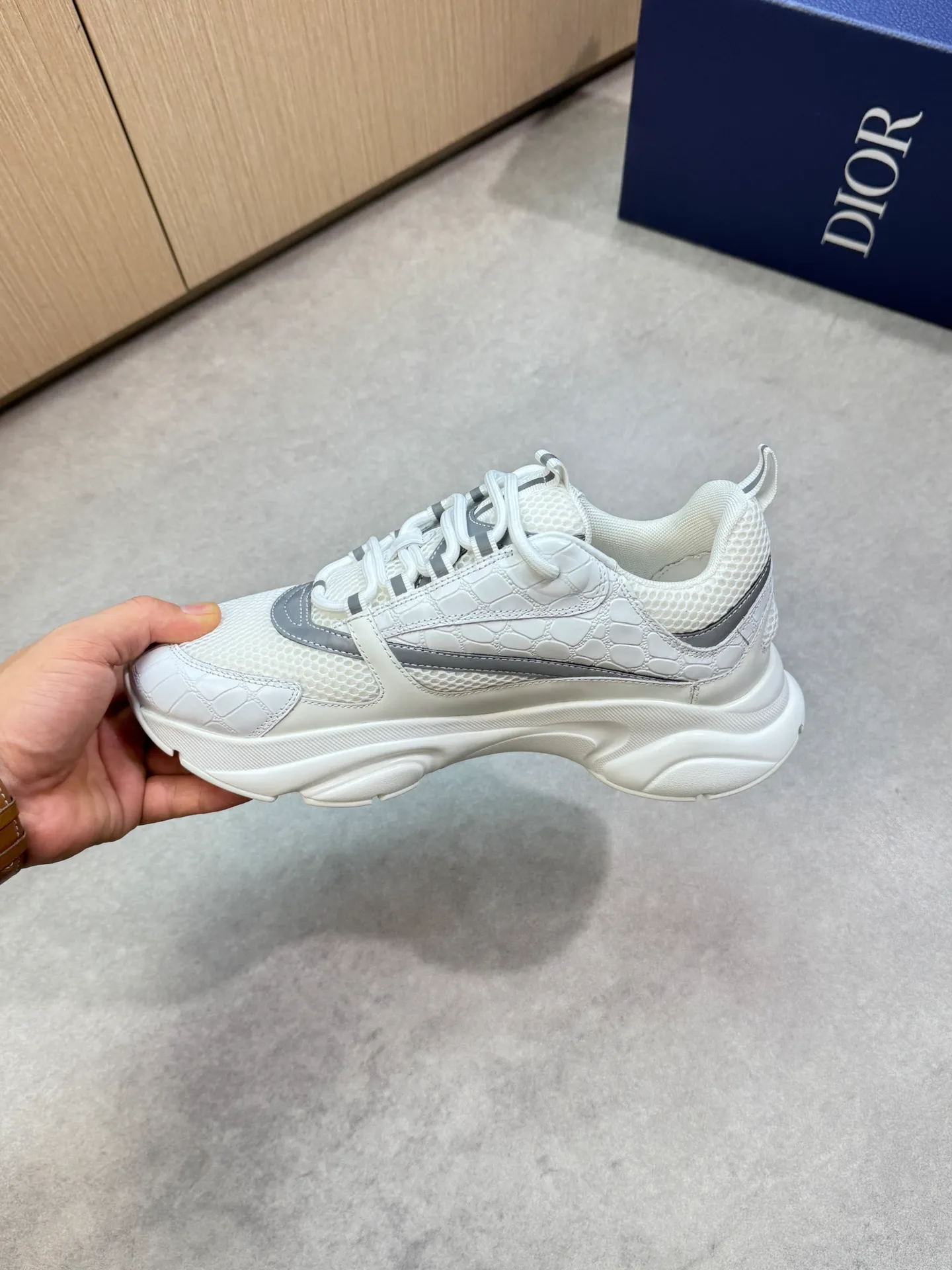 Factory price: 460💰[Dior] Dior - high-end quality original order 🔍🔍🔍 casual sports shoes - upper: 🔝 stone pattern calfskin, high silk mesh canvas, brand totem cloth, tongue and heel; reflective brand webbing - lining: brand canvas - original: ultra-light T men's shoes 💰U foam rubber; two-color molded outsole -Ultra-high quality control·Fine workmanship: highlighted (high-end·nobility·grade) -Size: 39-44 (38, 45, 46, 47, can be customized)·D9285